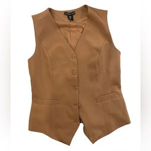 Camel vest